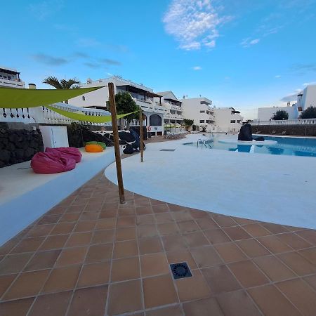 Comfortable Cleo Apartment With Large Terrace Costa Teguise Bagian luar foto