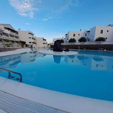 Comfortable Cleo Apartment With Large Terrace Costa Teguise Bagian luar foto