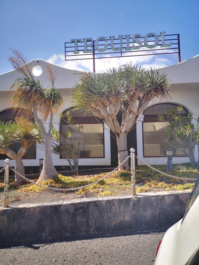 Comfortable Cleo Apartment With Large Terrace Costa Teguise Bagian luar foto