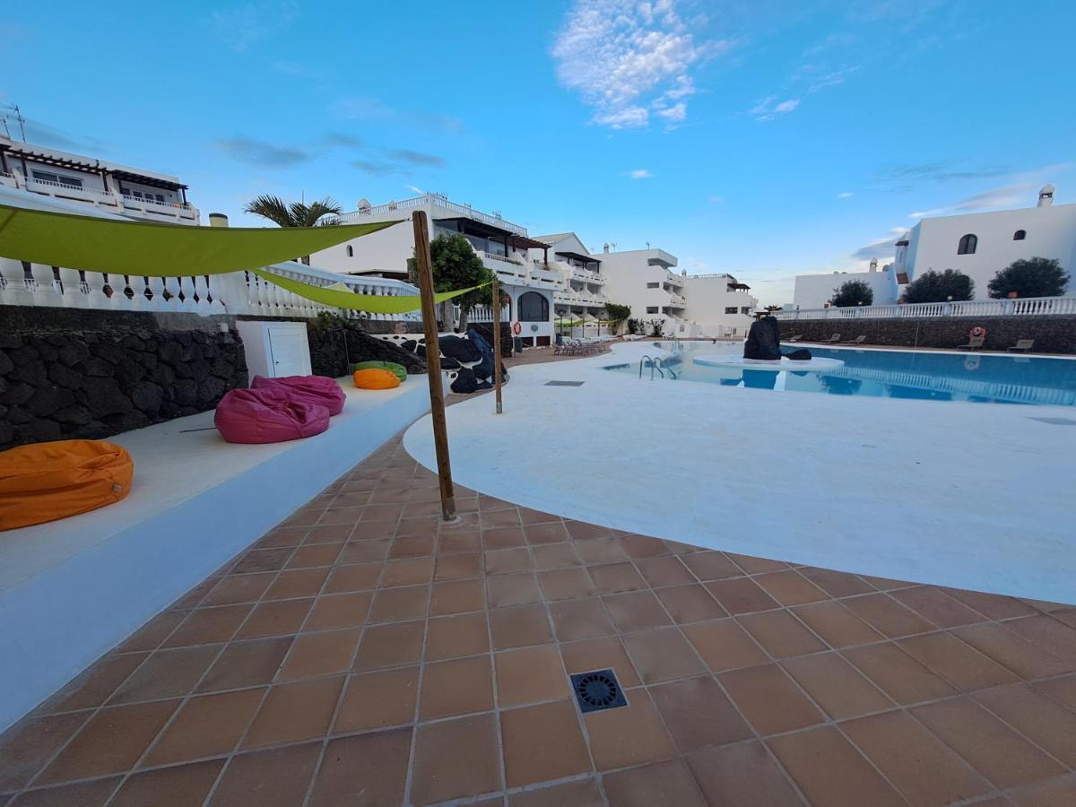 Comfortable Cleo Apartment With Large Terrace Costa Teguise Bagian luar foto